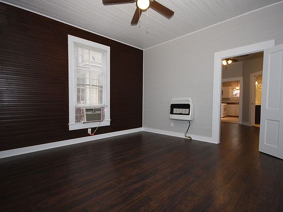 2nd image of 816 E Carson St #818