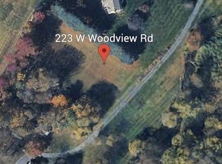 223 W Woodview Rd, West Grove, PA 19390