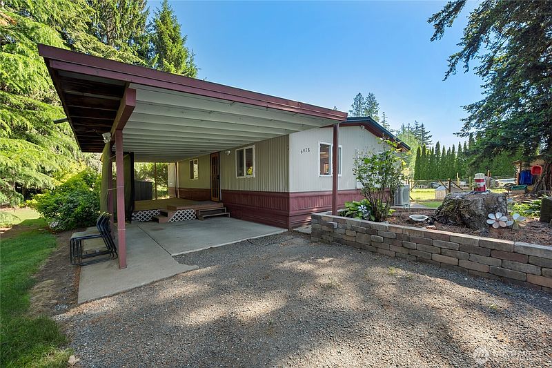 3rd image of 6978 Hannegan Road