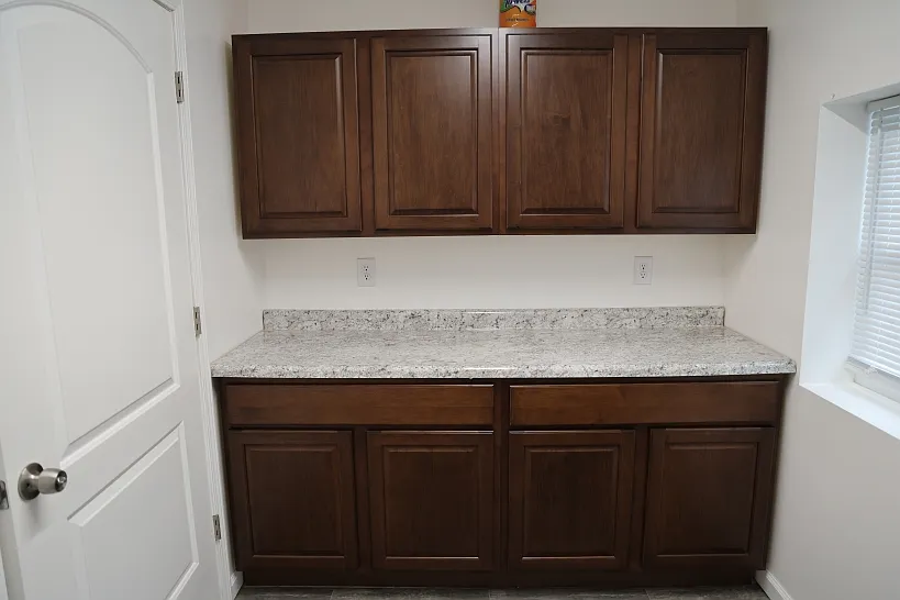 4 bed, 2074 sqft, $2,000 — Photo 3