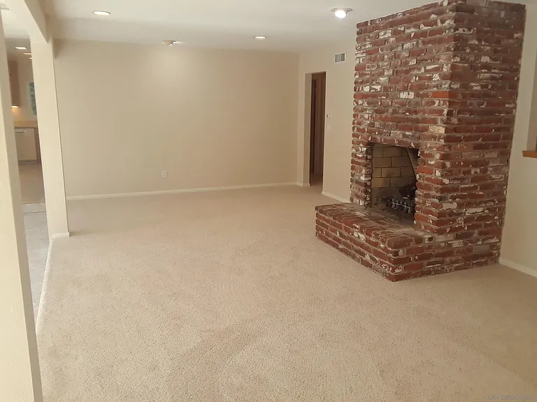 510 Tarento Dr — Photo 25