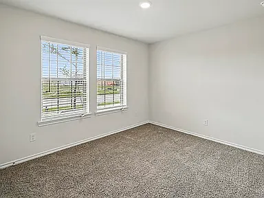 505 Lansdowne Dr — Photo 15