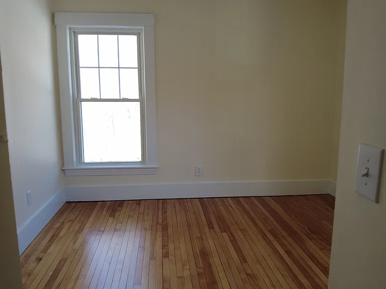 12 E Main St #5 — Photo 8