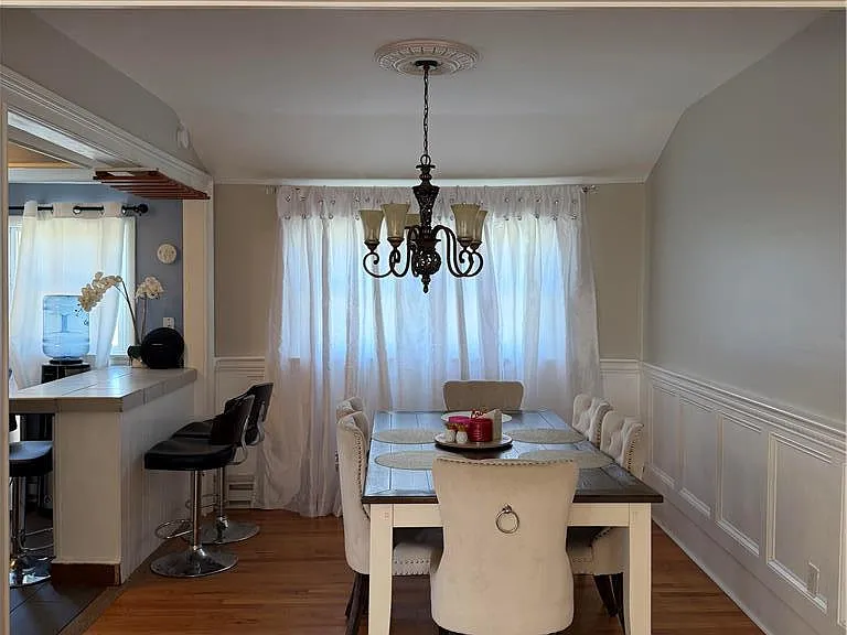 1820 Sherwood St — Photo 3