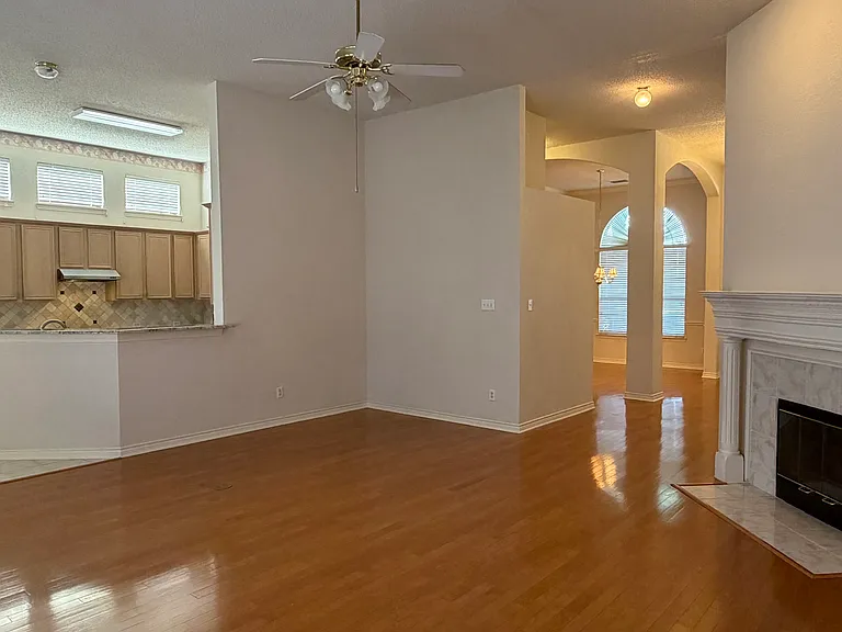 4408 Jenkins Dr — Photo 6
