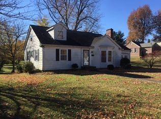 338 E Main St, Morganfield, KY 42437