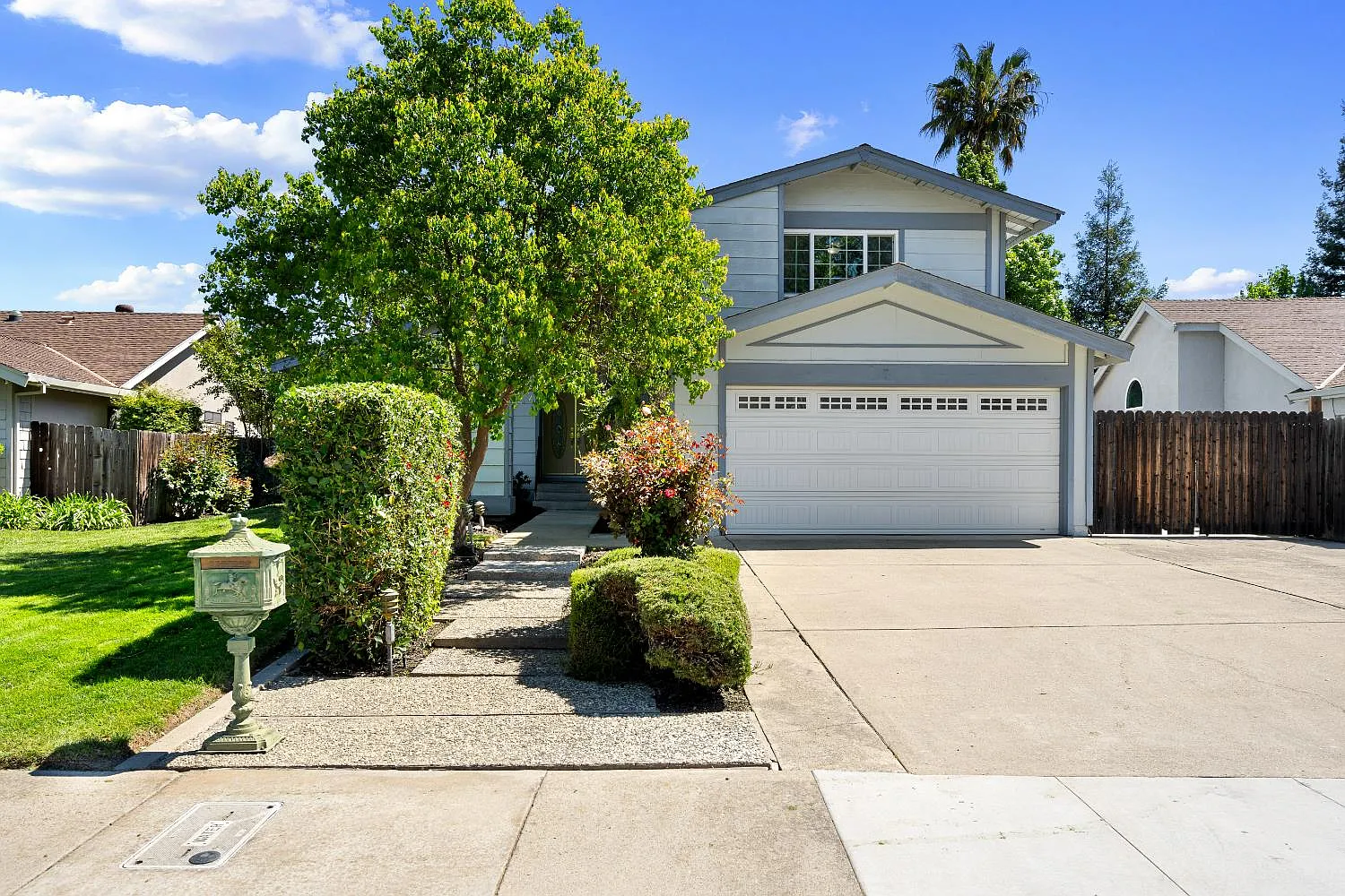 67 Rambleoak Cir photo 1