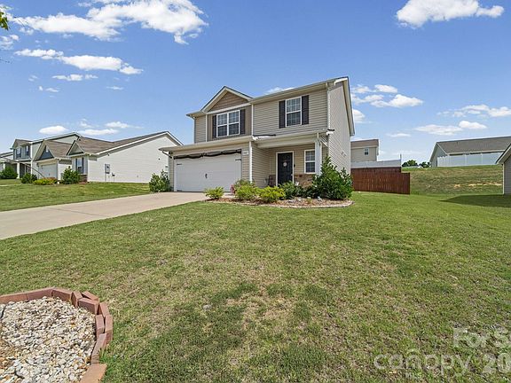 4th image of 282 Aubrey Woods Dr