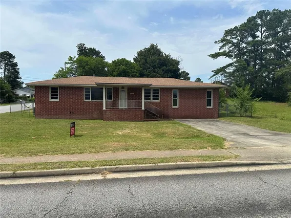 1757 Anthony Rd, Macon, GA 31204