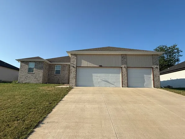 406 E Wright St, Willard, MO 65781