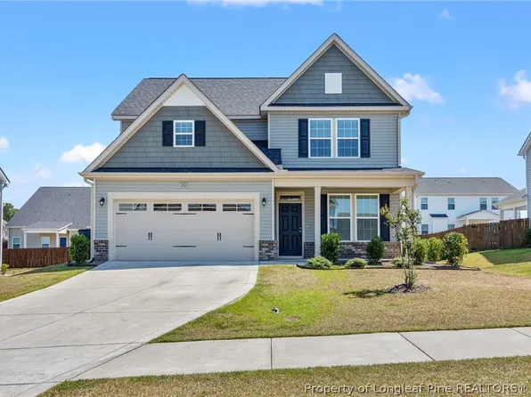332 Brentmoor Dr, Raeford, NC 28376