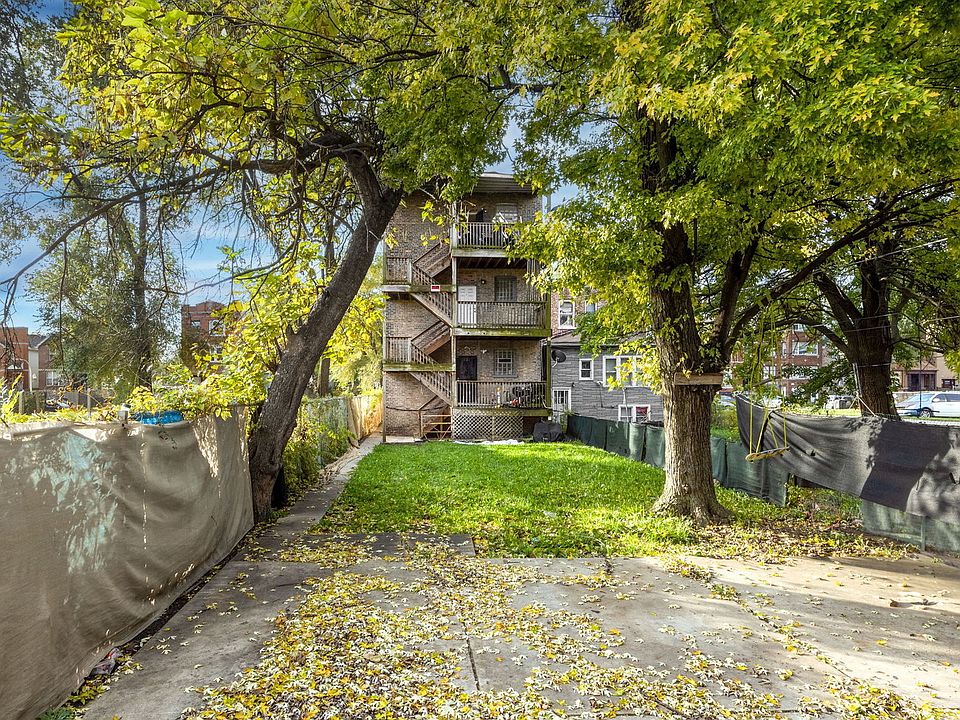 2nd image of 3834 W Maypole Ave