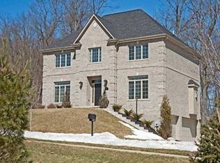 416 Granville Pl, Cranberry Twp, PA 16066
