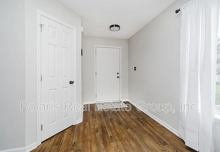 21 Wyndham Dr — Photo 4