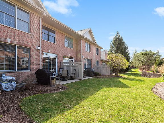 5th image of 1320 Ashbury Dr