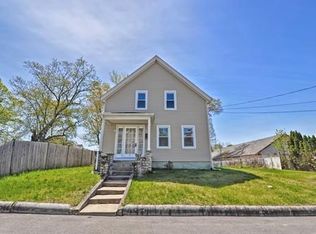 9 Fern St, Taunton, MA 02780
