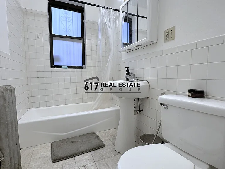 17 Cummings Rd #1 — Photo 3