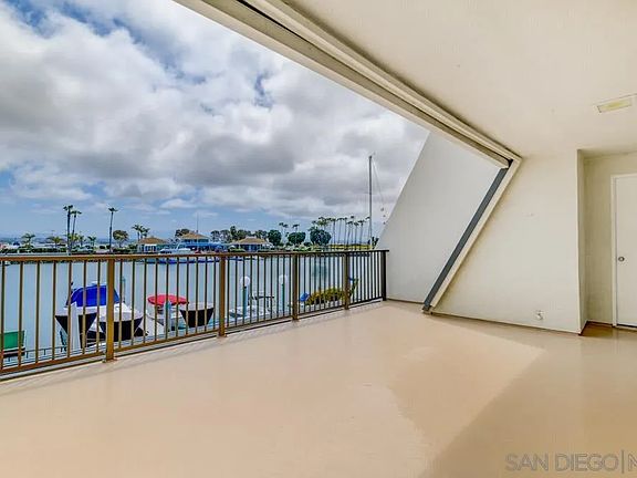 2nd image of 42 Antigua Ct