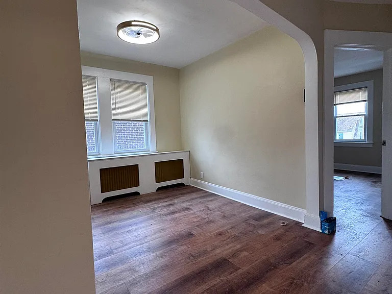 380 Park Ave #2 — Photo 3