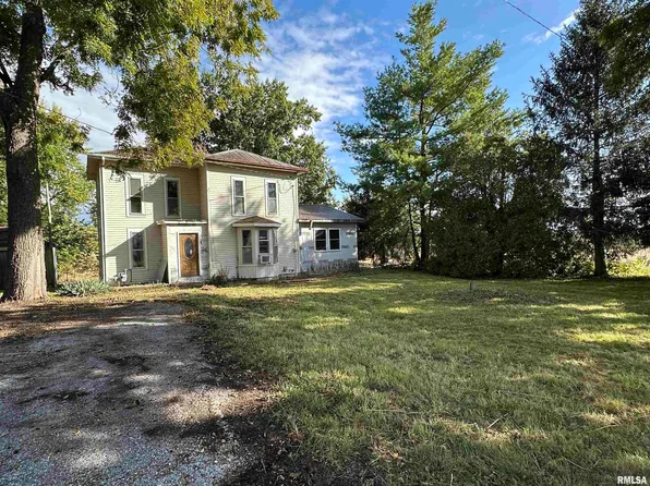 103 E Pearl St, Payson, IL 62360