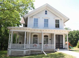820 Bridge Ave, Davenport, IA 52803