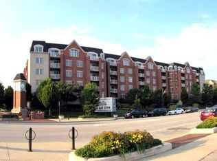 4811 N Olcott Ave UNIT 215, Harwood Heights, IL