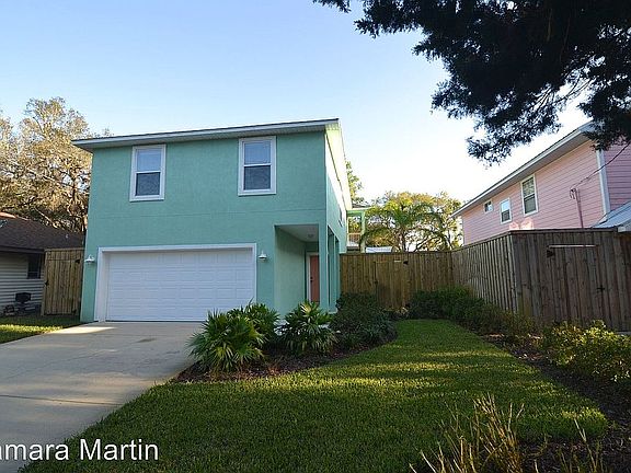 2nd image of 496 Acacia St