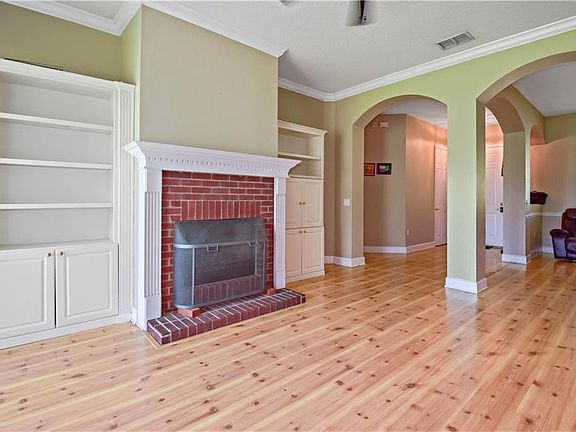 3rd image of 3839 Marsh Lilly Dr