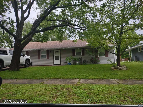 1220 Grand St, Emporia, KS 66801