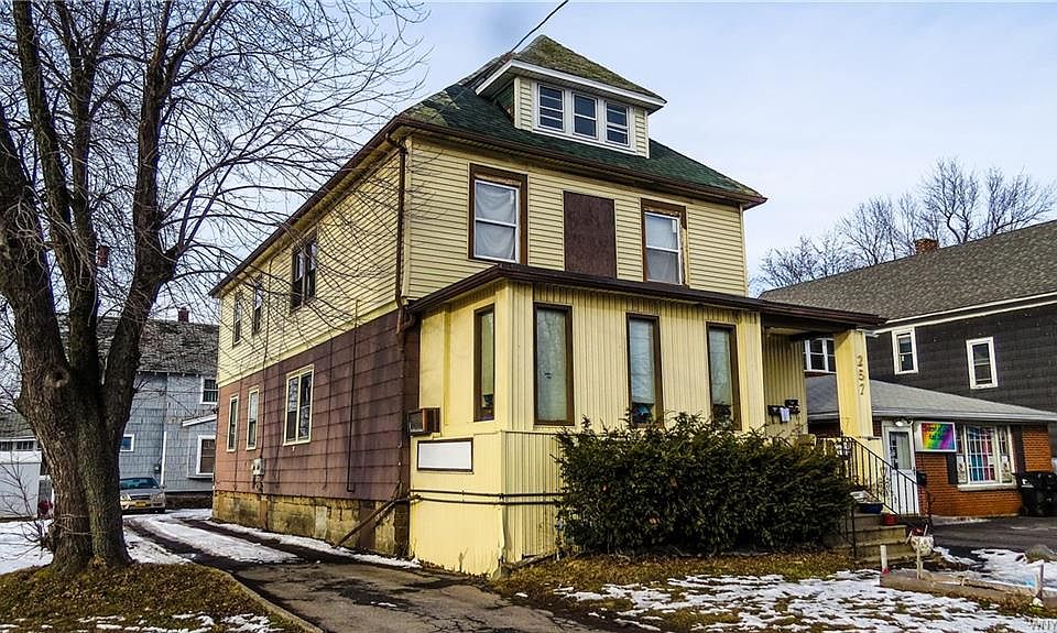 1st image of 257 Kenmore Ave