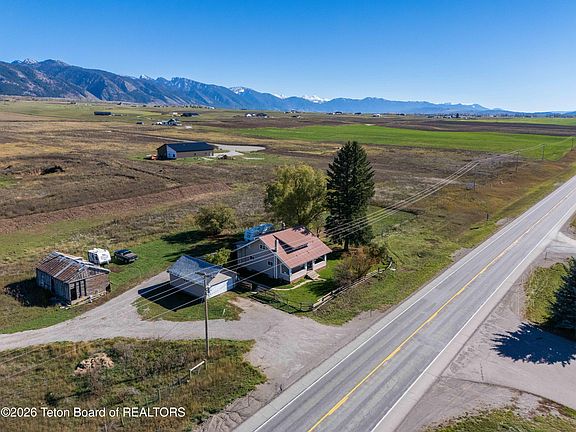 2nd image of 105298 Highway 89