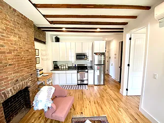 Rented by Nolita Group