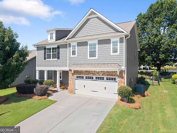 2nd image of 4510 Hidden Creek Dr