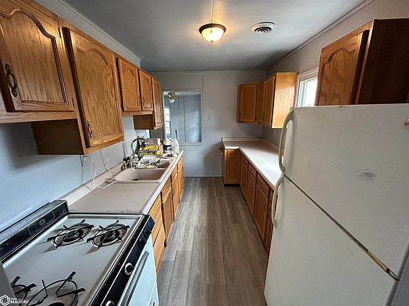 4th image of 618 Brentwood Dr