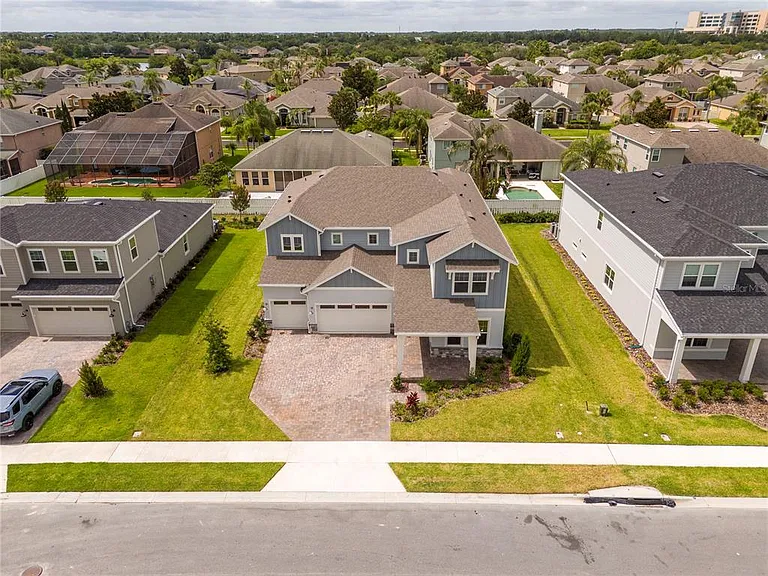 450 Winter Grove Blvd — Photo 3