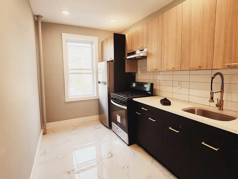 625 John F Kennedy Blvd #1A