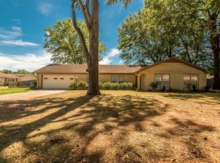 2222 Cloyd Blvd, Florence, AL 35630