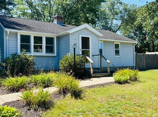 47 S Center St, Bellingham, MA 02019