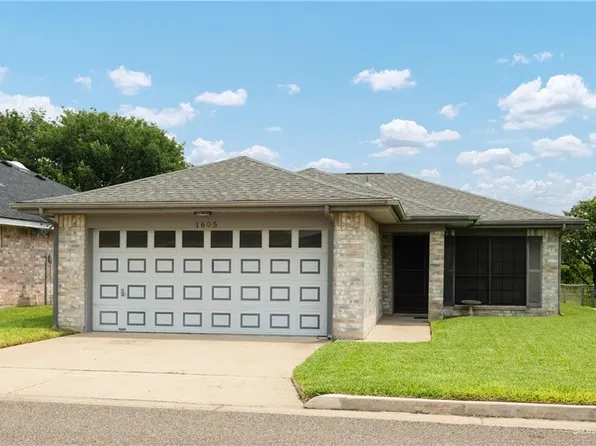 1605 Sun St, Mission, TX 78572