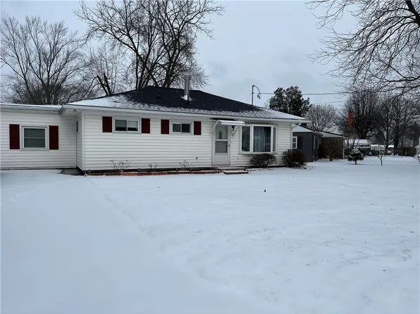 24 Garden St, Geneva, NY 14456