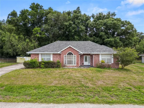 1015 Hidden Dr, Lakeland, FL 33809