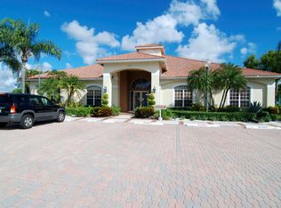 8865 Harrods Dr, Boca Raton, FL 33433