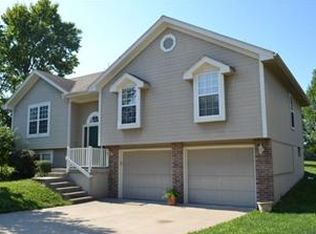 4705 SW 9th Street Ct, Blue Springs, MO 64015