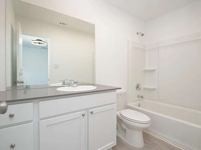 7626 Chancery Gate — Photo 11