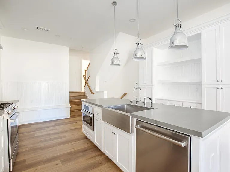 164 Lottie Ln — Photo 1
