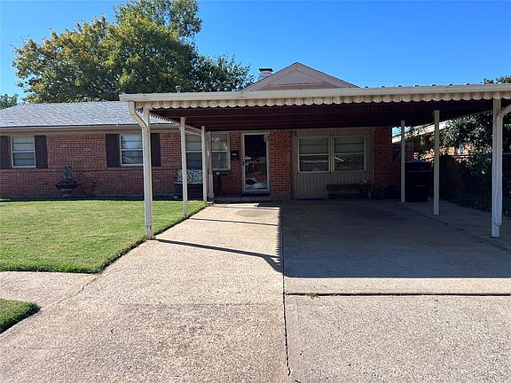 2nd image of 213 S Irving Dr