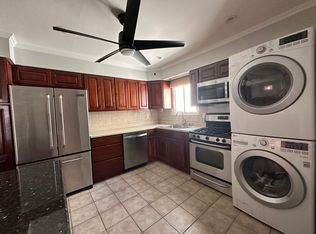 25 Seeley St #2, Brooklyn, NY 11218
