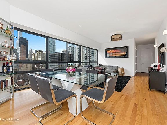 2nd image of 415-423 E 54th St #23C