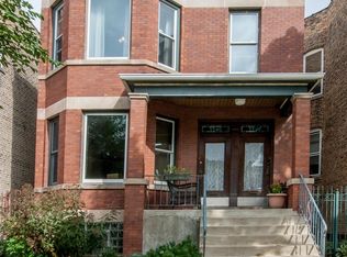 2250 W Addison St, Chicago, IL 60618