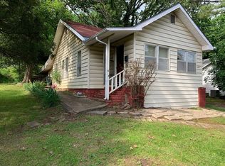 653 E Huntsville Rd, Fayetteville, AR 72701